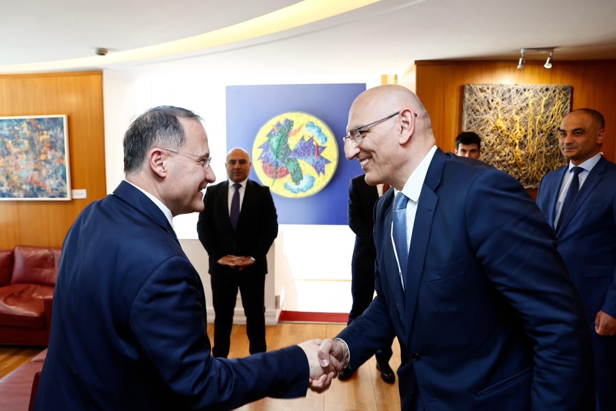 İtaliyanın xarici işlər nazirinin müavini Edmondo Çirielli və Azərbaycan Prezidentinin xüsusi tapşırıqlar üzrə nümayəndəsi Elçin Əmirbəyov