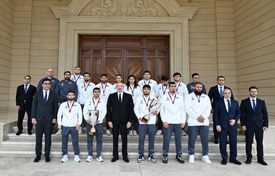 Prezident: Azərbaycan güləşçiləri bir daha sübut etdilər ki, Avropada bir nömrədirlər