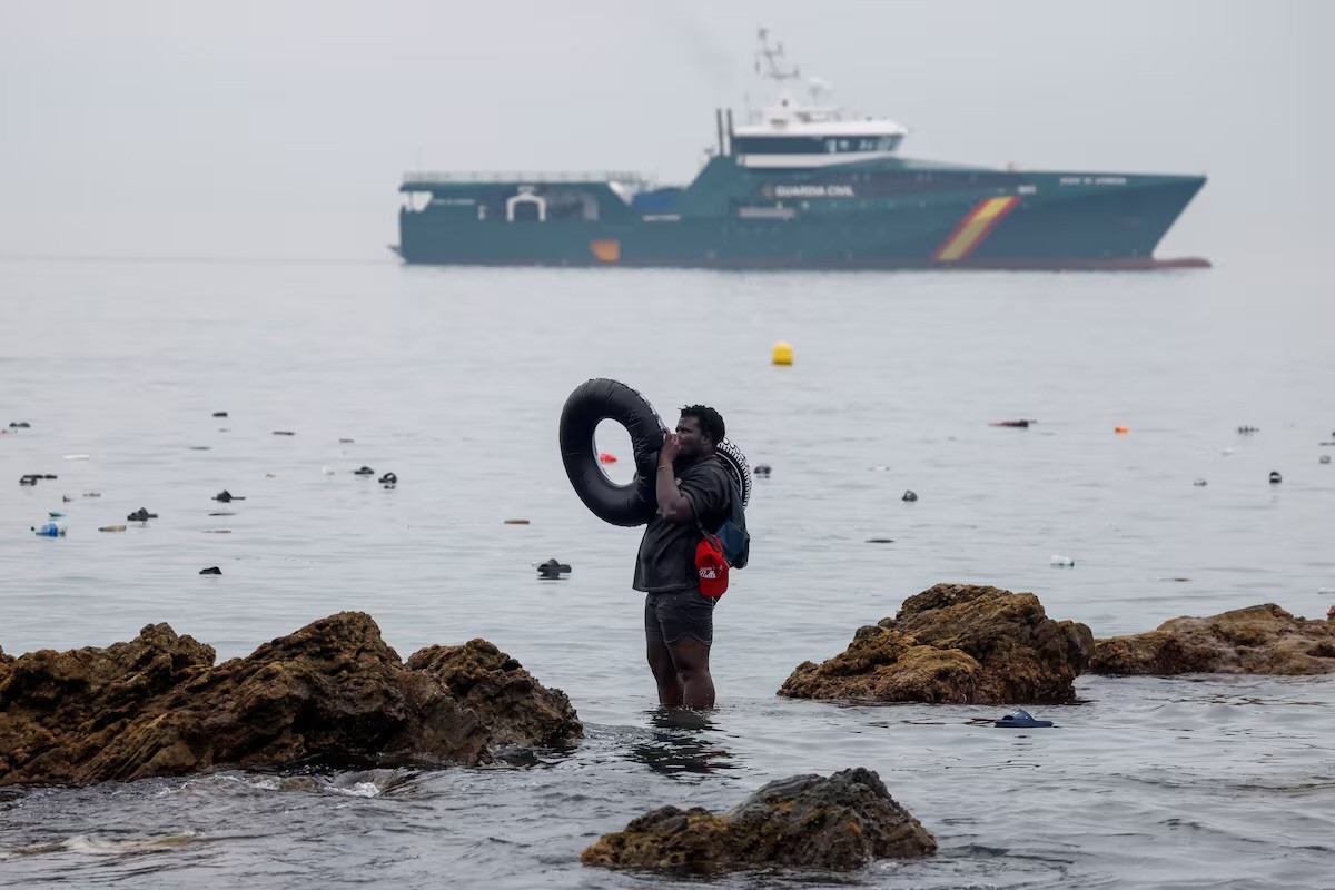 Italy reimposes border controls on Spain after Ceuta migrant surge