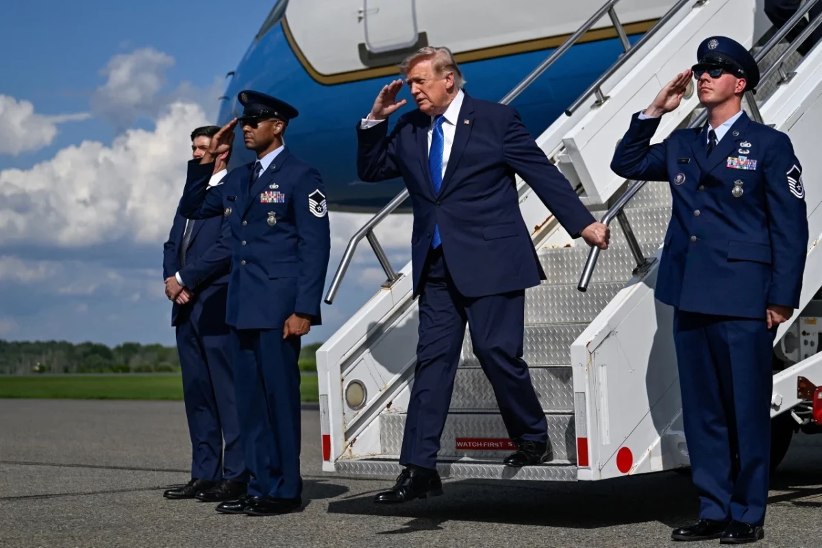 US planning fresh strikes on Iran as soon as this weekend, US officials say