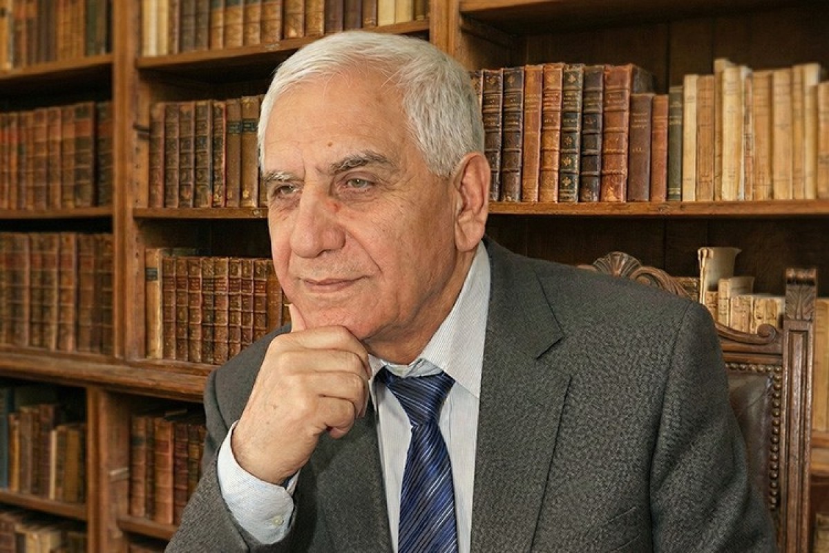 Xalq şairi Nəriman Həsənzadə vəfat edib