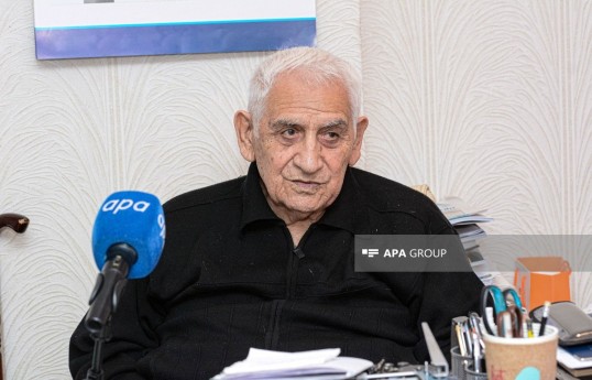 Xalq şairi Nəriman Həsənzadə