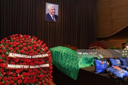 Nəriman Həsənzadə ilə vida mərasimi keçirilir, Prezident və Birinci vitse-prezident əklil göndərib - FOTO  - YENİLƏNİB 