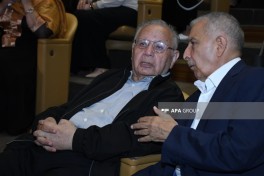 Nəriman Həsənzadə ilə vida mərasimi keçirilir, Prezident və Birinci vitse-prezident əklil göndərib - FOTO  - YENİLƏNİB-1 