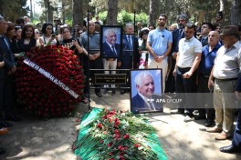 Xalq şairi Nəriman Həsənzadə I Fəxri xiyabanda dəfn edilib - FOTO 