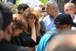 Xalq şairi Nəriman Həsənzadə I Fəxri xiyabanda dəfn edilib - FOTO 