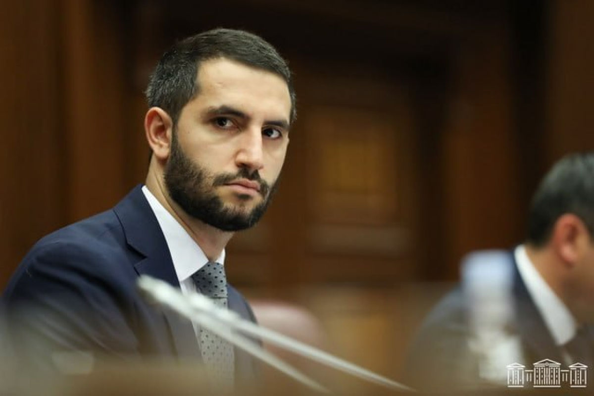 ​​​​​​​Ermənistan parlamentinin sədri Ruben Rubinyan
