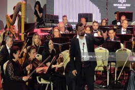 XV Qəbələ Beynəlxalq Musiqi Festivalının təntənəli bağlanış konserti keçirilib - FOTO 
