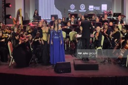 XV Qəbələ Beynəlxalq Musiqi Festivalının təntənəli bağlanış konserti keçirilib - FOTO 