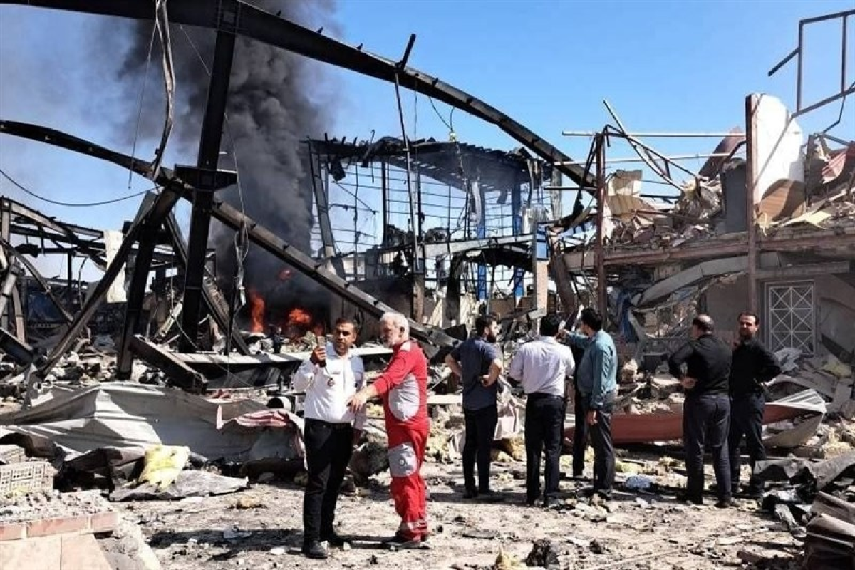 Tehran yaxınlığında yanğın olub, 18 nəfər xəsarət alıb