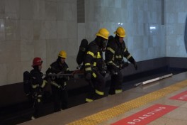 FHN metroda birgə təlim keçirib - VİDEO 