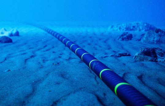 Qazaxıstan və Azərbaycanı birləşdirəcək Transxəzər fiber-optik xəttinin dəniz hissəsinin tikintisi başa çatıb