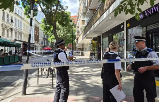 Londonun mərkəzində bıçaqlı hücum olub, 4 nəfər xəsarət alıb