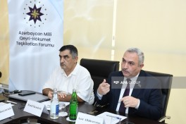 “QHT sektorunda rəqəmsallaşma və innovasiyalar” mövzusunda dəyirmi masa keçirilib - FOTO 