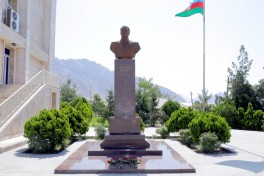 Naxçıvan şəhəri, Ordubad və Culfanın yeni icra başçıları kollektivlərə təqdim edilib