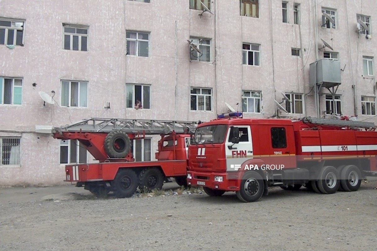 Bakıda ofisdə yanğın baş verib