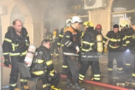 Bakının mərkəzində restoranda yanğın məhdudlaşdırılıb- YENİLƏNİB-4  - FOTO  - VİDEO 