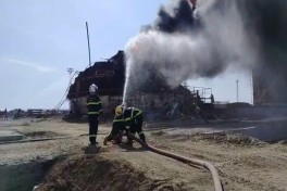 Bakıda yanacaq çəni yanır  - FOTO  - VİDEO  - YENİLƏNİB -4 