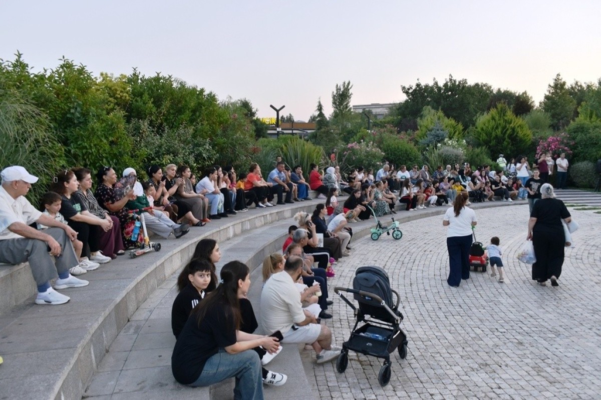 Bakıda axşam konsertləri keçirilir