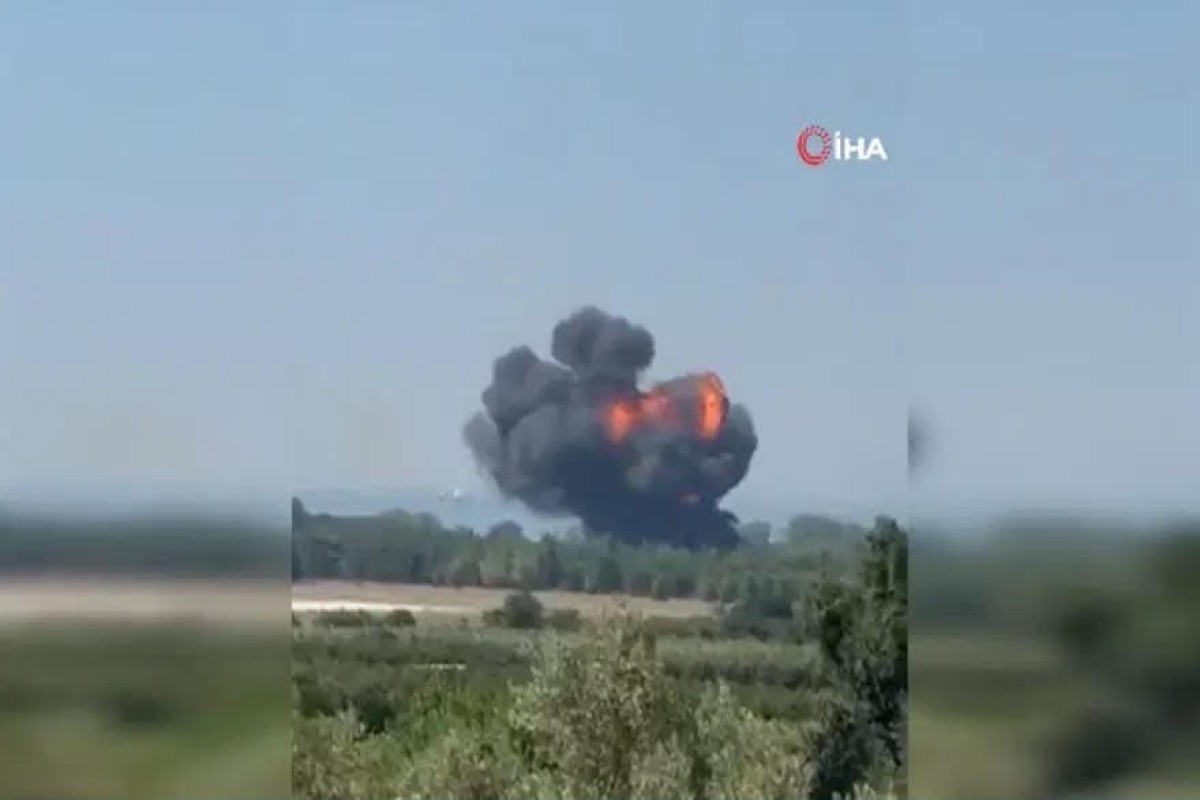 В Турции потерпел крушение учебный F-16, пилот катапультировался -<span class="red_color">ВИДЕО