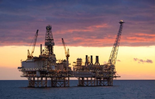 Beynəlxalq Enerji Agentliyi Azərbaycanda gündəlik neft hasilatı üzrə göstəriciləri açıqlayıb