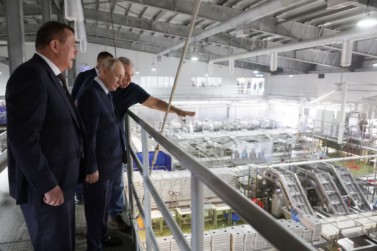 Rusiya Prezidenti Vladimir Putin İturup adasında səfərdə