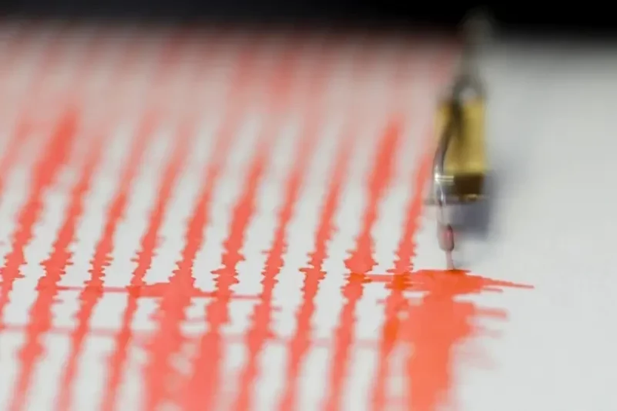 Magnitude 5.5 earthquake strikes off coast of El Salvador, USGS says