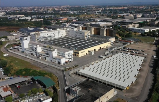 Roma yaxınlığında hərbi sursat istehsal edən zavodda partlayış olub