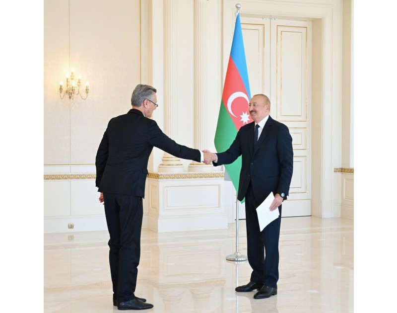 Prezident İlham Əliyev Almaniyanın yeni səfirinin etimadnaməsini qəbul edib