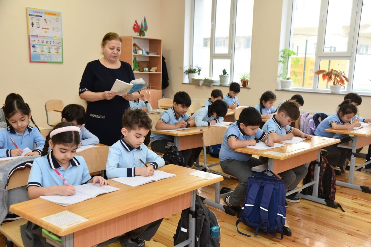 Şagirdlərin elektron yerdəyişməsi başlayır