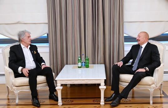 Prezident İlham Əliyev və Ukraynanın sabiq Prezidenti Viktor Yuşenko