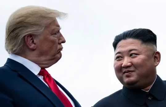 ABŞ prezidenti Donald Tramp və Şimali Koreya lideri Kim Çen In