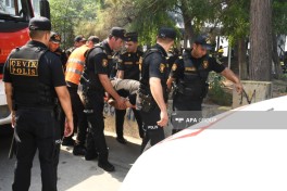 Bakıda istifadəsiz tikilidə yanğın baş verib - VİDEO  - FOTO  - YENİLƏNİB 