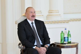 Prezident Böyük Britaniyanın yeni səfirinin etimadnaməsini qəbul edib