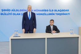 Naxçıvanda şəhid ailələri və müharibə ilə əlaqədar əlilliyi olan şəxslərə 68 mənzil təqdim edilib