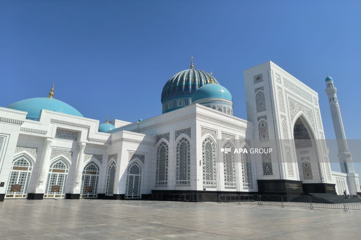 Azərbaycan media nümayəndələri Səmərqənddə İmam əl-Buxari Memorial Kompleksini ziyarət ediblər - <span class="red_color">FOTO