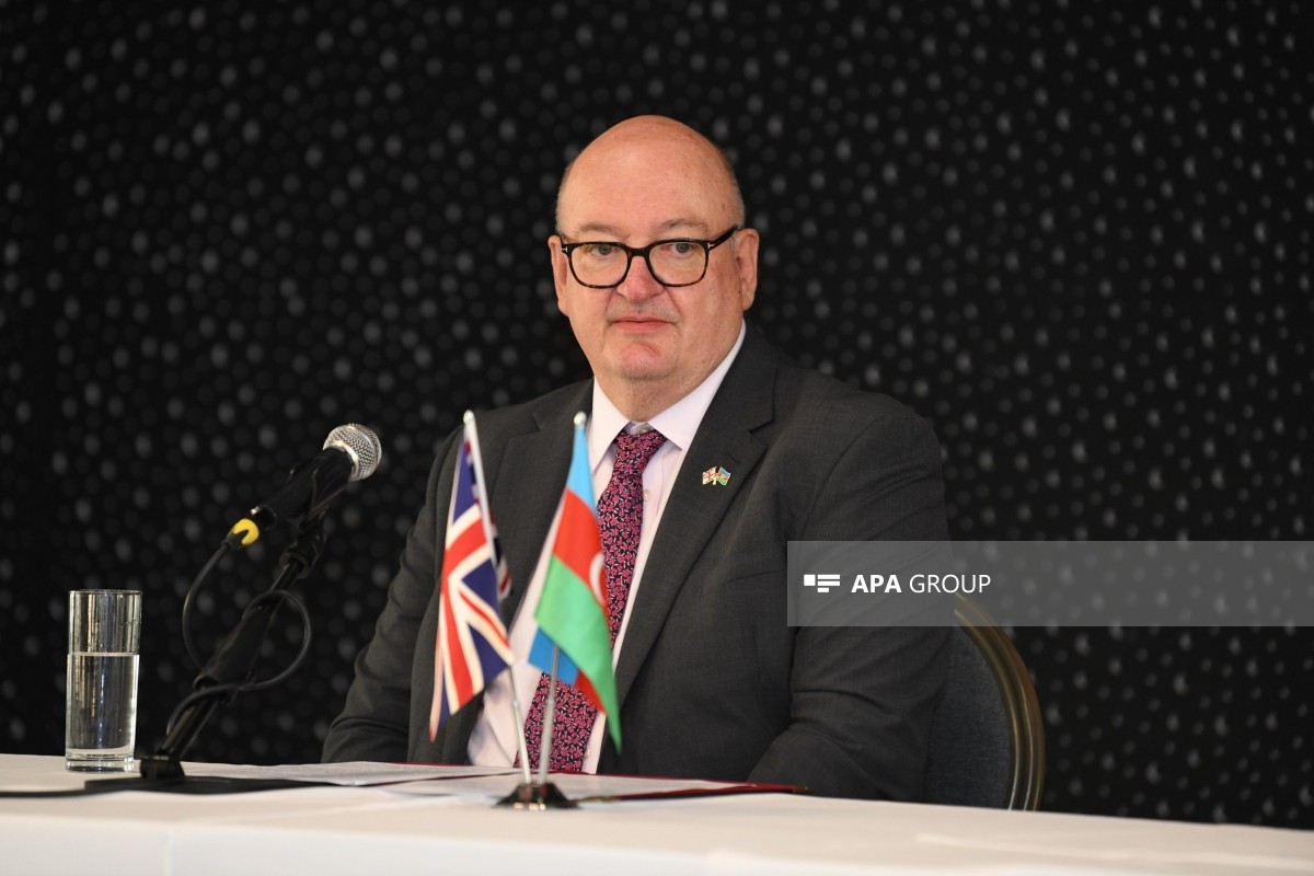 Böyük Britaniyanın Azərbaycandakı səfiri Dankan Norman