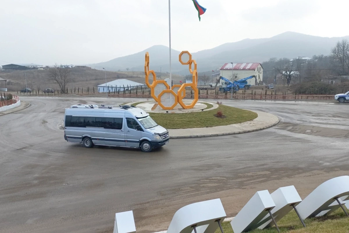 Növbəti köç karvanları Xankəndi, Xocalı və Ağdərəyə çatıb, mənzillərin açarları təqdim edilib - YENİLƏNİB 