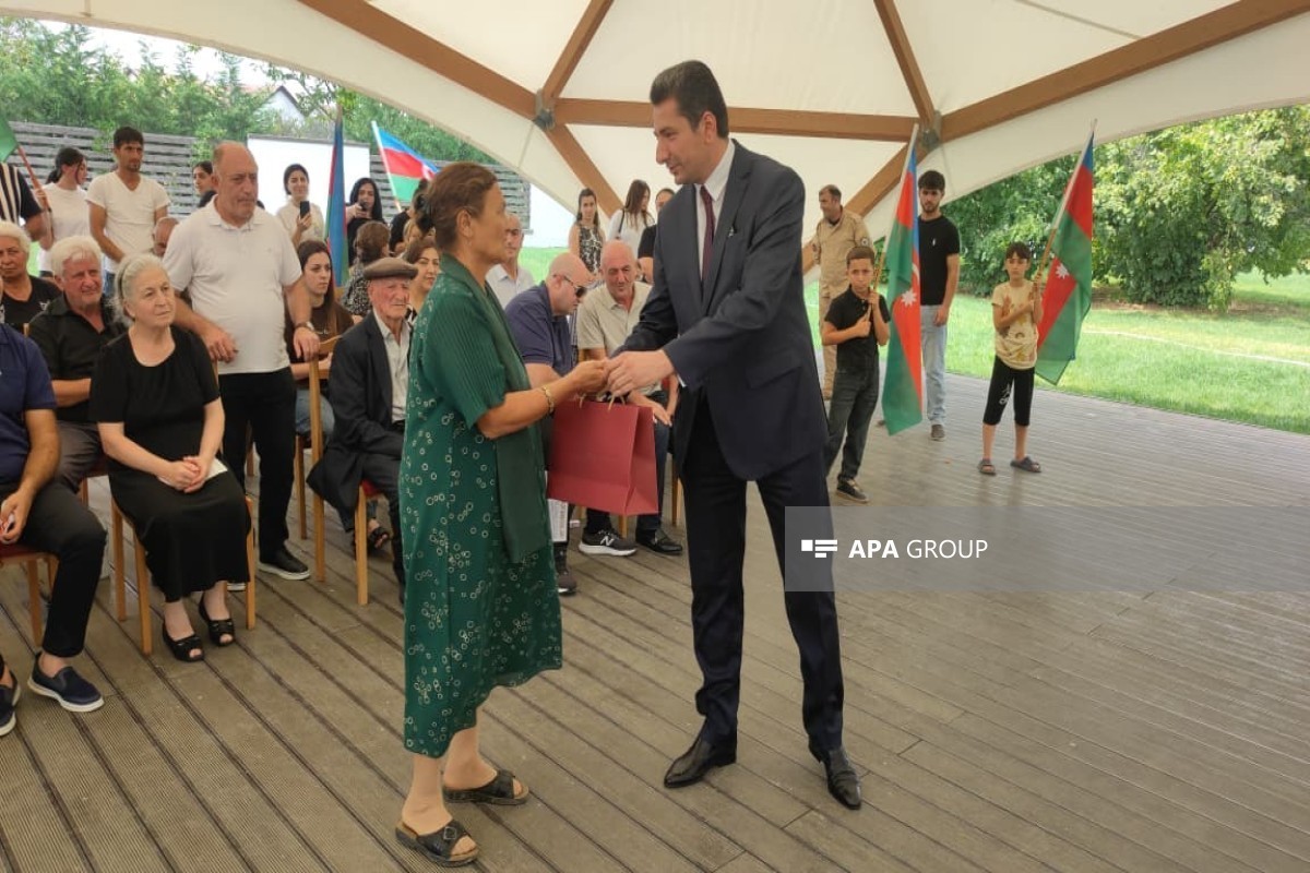 Resettlement convoys arrive in Khankendi, Khojaly and Aghdara, families receive keys - <span class="red_color">UPDATED - <span class="red_color">PHOTO