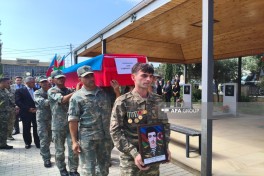 Birinci Qarabağ müharibəsinin itkin-şəhidi Akif Qurbanovun qalıqları dəfn olunub - FOTO 