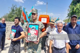 Birinci Qarabağ müharibəsinin itkin-şəhidi Sərdar İsmayılovun qalıqları Neftçalada dəfn olunub - FOTO 