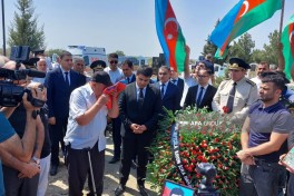 Birinci Qarabağ müharibəsinin itkin-şəhidi Vaqif Məhərrəmovun qalıqları Neftçalada dəfn olunub - FOTO 