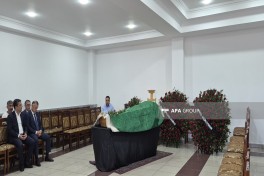 Əməkdar jurnalist Nurani Yasamal qəbiristanlığında dəfn edilib - YENİLƏNİB  - FOTO 