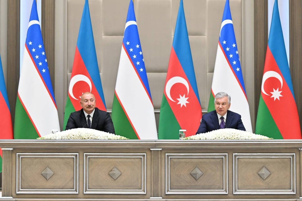 Özbəkistan Prezidenti: Azərbaycanın inkişafına səmimi qəlbdən sevinirik