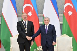 Daşkənddə Azərbaycan və Özbəkistan prezidentlərinin təltifolunma mərasimi keçirilib