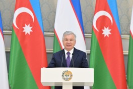 Daşkənddə Azərbaycan və Özbəkistan prezidentlərinin təltifolunma mərasimi keçirilib