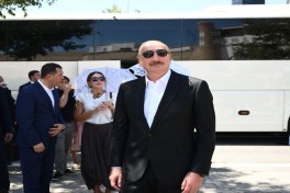 Azərbaycan ilə Özbəkistanın prezidentləri və birinci xanımları Buxarada “Ark” qalası ilə tanış olublar - VİDEO 