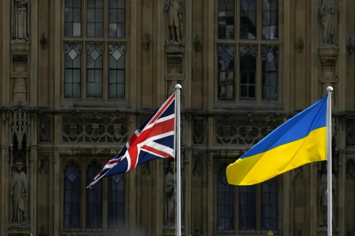 Böyük Britaniya süni intellekt təlimi üçün Ukraynanın döyüş meydanlarından əldə olunan məlumatlara çıxış əldə edəcək