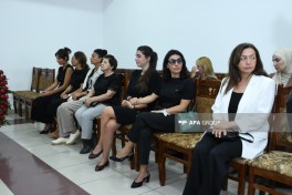 Prezident İlham Əliyev və Mehriban Əliyeva Xalq artisti Tofiq Bakıxanovun vida mərasiminə əklil göndərib - YENİLƏNİB  - FOTO 