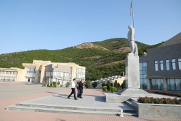 Baş prokuror Şəkidə vətəndaşları qəbul edib